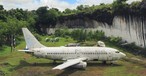 Die mysteriöse Boeing 737 auf Bali: Wer brachte sie hier her?