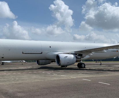 Der Airbus A321 mit dem Kennzeichen D-AEUC: Wurde umgebaut ...