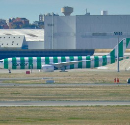 Condors künftige D-ANRR am 14. Oktober bei Airbus in Toulouse: einer der überprüften und verzögerten A330 Neo.