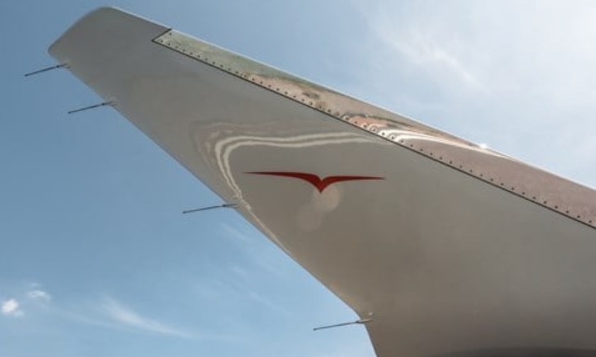 Vistajet-Logo auf Flügelspitze: Die Airline ist sauer.