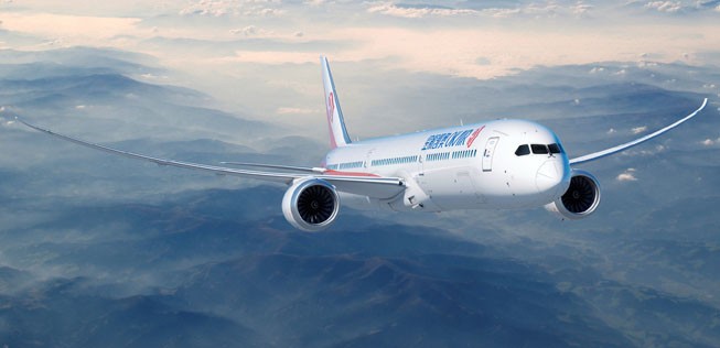 Die chinesische Okay Airways bestellte acht Boeing 737 Max 10 und sieben 737 Max 8. Zudem unterzeichnete sie auch eine Absichtserklärung für fünf 787-9 Dreamliner. (20. Juni 2017)