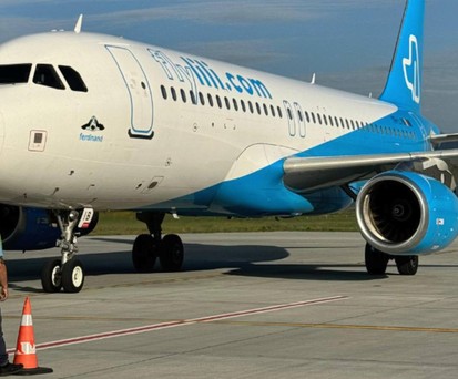 Ein Airbus A320 von Fly Lili: Das Flugzeug mit der Kennung YR-LIB ist in der vergangen Woche ausgefallen.