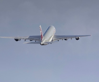 airbus a380 qatar airways fra a7 apf