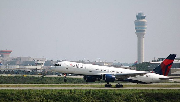 Auf Platz eins der effizientesten Flughäfen - nicht nur in den USA, sondern weltweit - landet der Atlanta Airport und das zum elften Mal. 65 Prozent seiner Umsätze erwirtschaftet der Flughafen außerhalb der Luftfahrt.