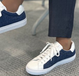 Schuhmodell SLP A350 Yankee Sneakers: Material vorher auf Sitzen im Einsatz.