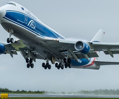 Boeing 747 F von Cargologic Air: Der britische Ableger von Volga-Dnepr hatte finanzielle Schwierigkeiten.