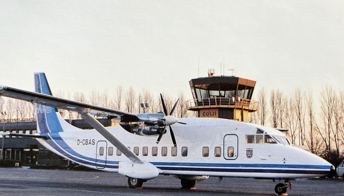 RAS-Rheinland Air Service setzte ihre Shorts 360 ab Mönchengladbach etwa nach Berlin-Tempelhof ein.