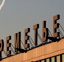 FLughafen Scheremetjewo: Plötzlich ohne Elektrizität.