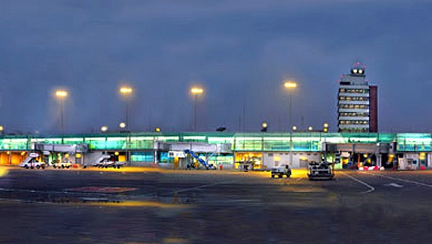 Aeropuerto Internacional Jorge Chavez: Zu wenige ausländische Airlines.
