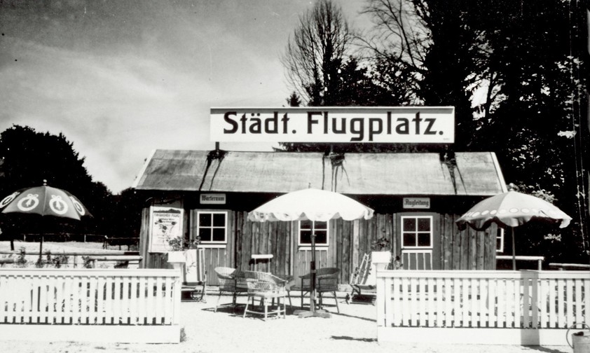 Das erste Terminal von Salzburg aus dem Jahre 1926.