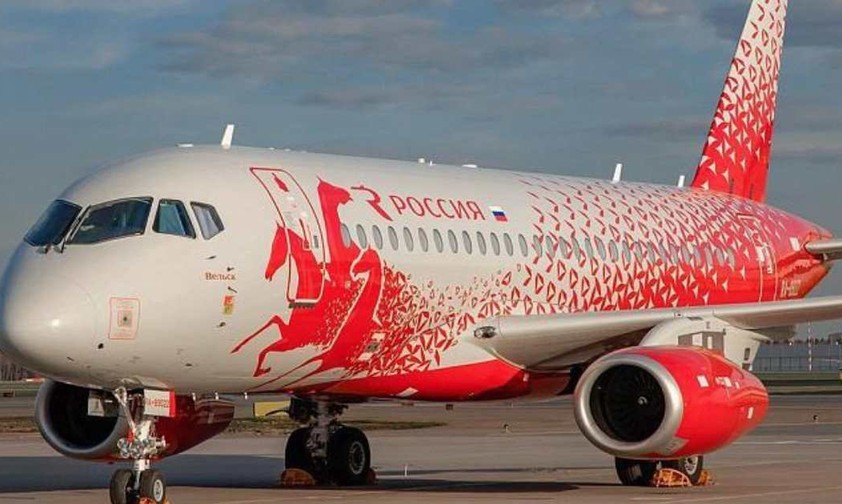 Sukhoi Superjet von Rossiya: Das Cockpitpersonal beschwert sich.