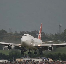 Boeing 747 von Qantas: In Auckland ist nicht genügend Treibstoff vorhanden.