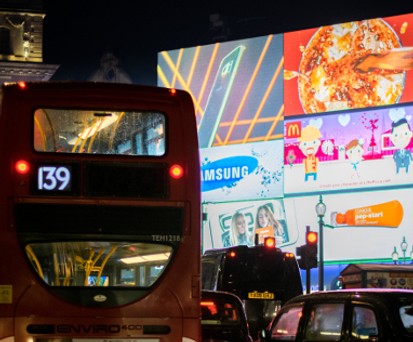Piccadilly Circus: Einkaufstouristen können vom Brexit-Votum profitieren.