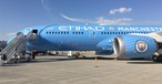 Boeing 787 von Etihad: Die Airline sponsort Manchester City seit 2009.