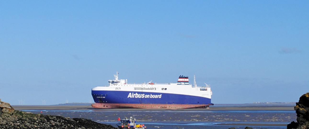 Die Ciudad de Cadiz auf der Sandbank: Wertvolle Fracht.