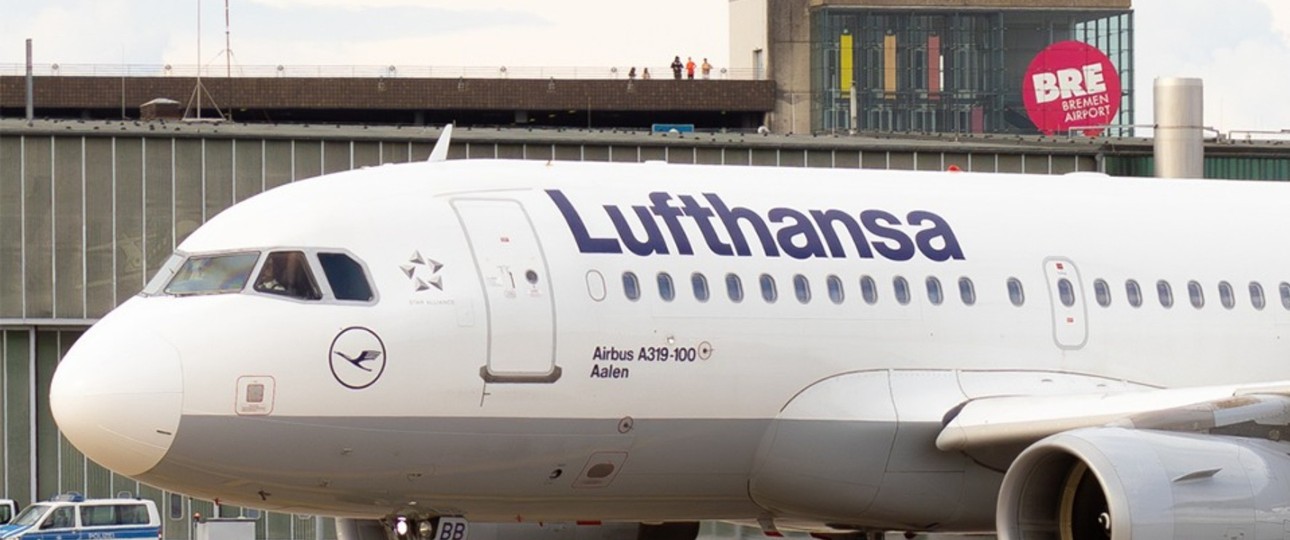 Lufthansa-Jet in Bremen (Archivbild): Die Frankfurt-Flüge kehren zurück.