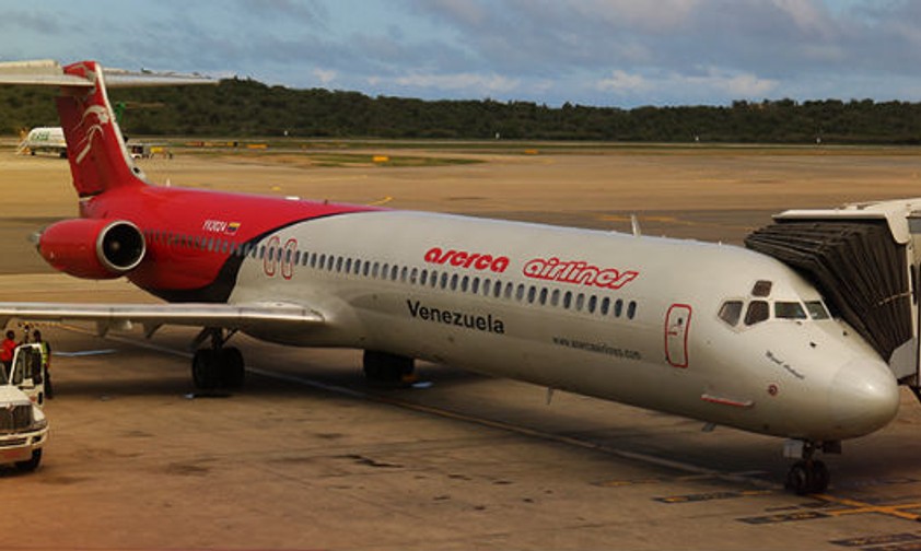 Die venezolanische Aserca Airlines <a href="https://www.aerotelegraph.com/aserca-airlines-noch-ein-grounding-in-venezuela" target="_blank" rel="noopener">stellte im Februar den Betrieb ein</a>, nachdem die nationale Luftfahrtbehörde ihr die Betriebserlaubnis entzogen hatte. Der Grund war das Fehlen des Versicherungsnachweises. Im Mai gab die Fluglinie dann ganz auf. Mit Santa Bárbara Airlines und Pawa Dominicana überlebten auch zwei weitere Fluglinien des Unternehmers Simeón García das Jahr 2018 nicht.