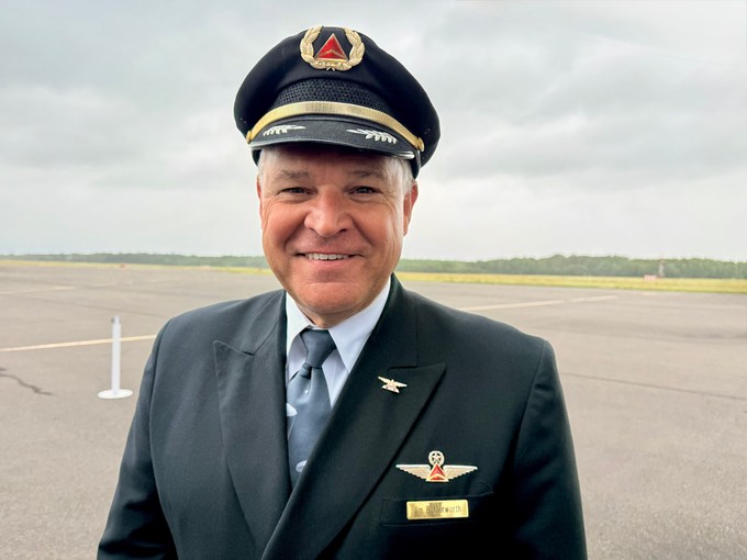 Kapitän Jim Butterworth: Für ihn war der Normandy Legacy Flight sehr emotional.