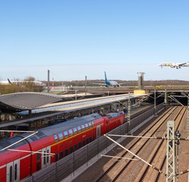 Zug zum Flug: Mit den richtigen Zugverbindungen könnte man Zubringerflüge überflüssig machen.