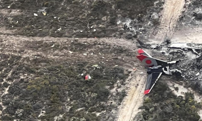Lösch-Boeing-737 streifte wohl Kuppe eines Hügels