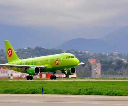 Airbus A319 von S7 Airlines: Landen dürfen nur noch Kapitäne.
