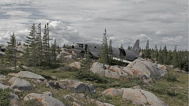 Flugzeug: Curtiss C-46 Commando. Absturzort: Manitoba, Kanada.