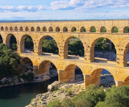 Aquaedukt in Nimes: Die Stadt erhält Regionalflüge.