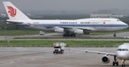 Boeing 747 von Air China Cargo im Jahr 2012: Später flog sie für ACT Airlines, Saudi Arabian Airlines, Air Cargo Global, Aerotranscargo und bald hebt sie als G-UNET für One Air ab.