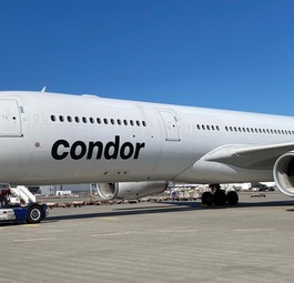 Airbus A330-300 mit dem Kennzeichen 9H-SMD: Smart-Lynx-Jet im Einsatz für Condor.