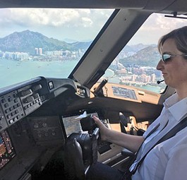 Sabine Aspelmeyer ist First Officer auf der Boeing 777