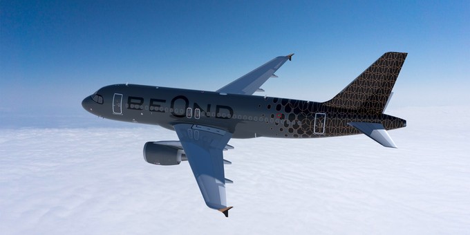 Ein Airbus A319 in Beond-Lackierung: Die Airline startet in diesem November ihren Flugbetrieb.