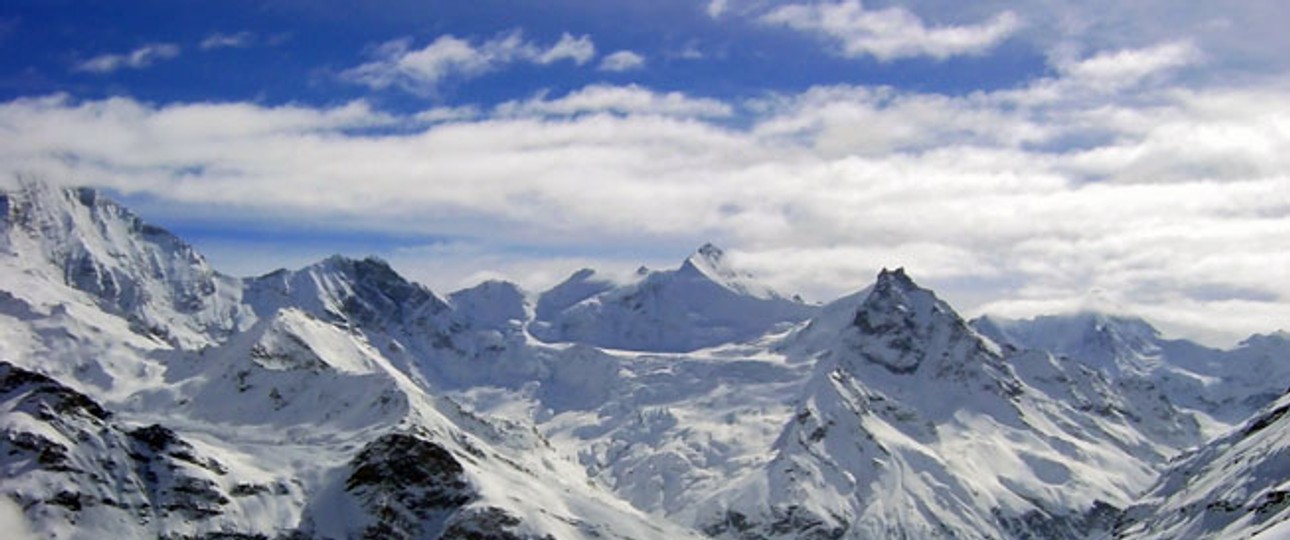 Walliser Alpen: Sie kann man jetzt auf einem Linienflug bestaunen.