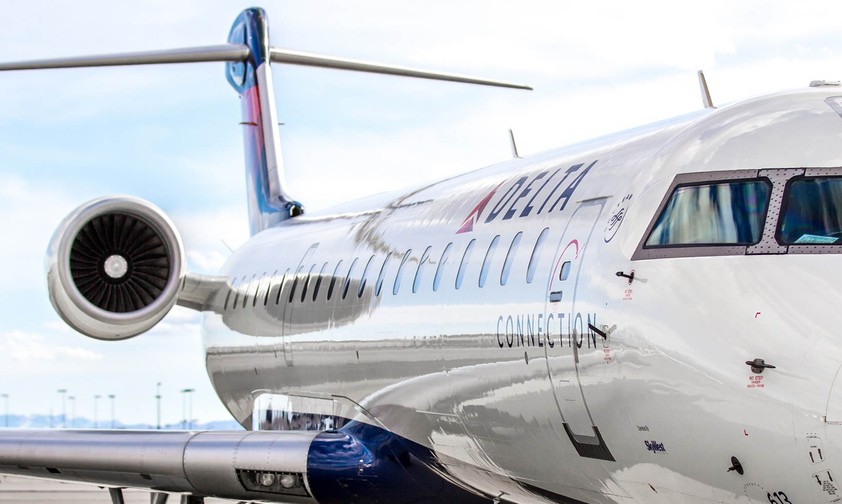 Eine CRJ 700 von Skywest. Die Airline wird auch die allerletzte CRJ bekommen.