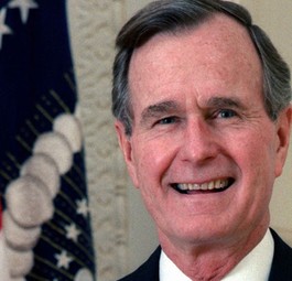 George Bush Intercontinental Airport in Houston, Texas ist nach dem 41. Präsidenten der USA benannt.