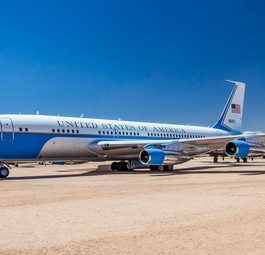 Boeing 707 als Air Force One: Donald Trump könnte sich vorstellen ein gebrauchtes Flugzeug zur Air Force One zu machen.