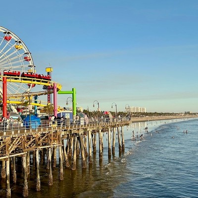 Seebrücke mit Riesenrad