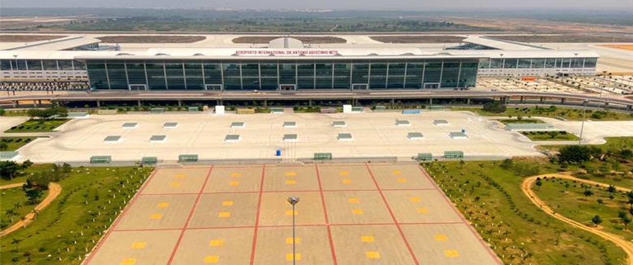 Der neue Flughafen Luandas heißt António Agostinho Neto International Airport.