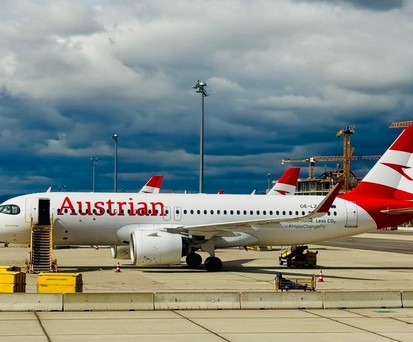 Airbus A320 Neo mit dem Kennzeichen OE-LZN: Der Flieger von Austrian Airlines fliegt gestrandete Lufthansa-Group-Crews in die Heimat.