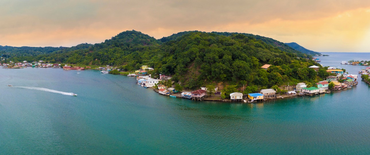 Insel Roatán: Rund 65 Kilometer vor der Küste von Honduras.