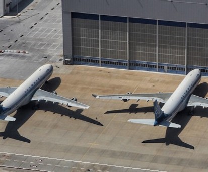 Die zwei Airbus A340 von Olympic Airlines: Sie haben Griechenland verlassen.