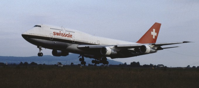 Ein Jumbo-Jet von Swissair.