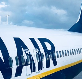 Eine Boeing 737-800 von Ryanair: In Marokko kam es nun zu einer gefährlichen Annäherung mit einer anderen Maschine.