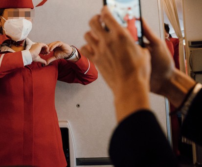 Flugbegleiterin von AUA: Aktuell nicht so zufrieden.