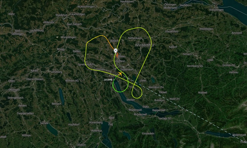 Herz über Zürich: Der Airbus A220 von Swiss flog diesen Kurs als Gratulation zur Silbermedaille.