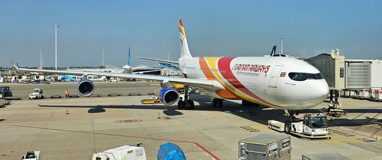 Airbus A340-300 von Surinam Airways.