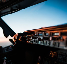 Cockpit: Läuft die automatische Landung gut, sind die Crews auch nur Passagiere.