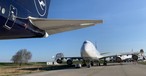 Zehn Flugzeuge von Lufthansa stehen derzeit geparkt bei Lufthansa Technik in Hamburg.