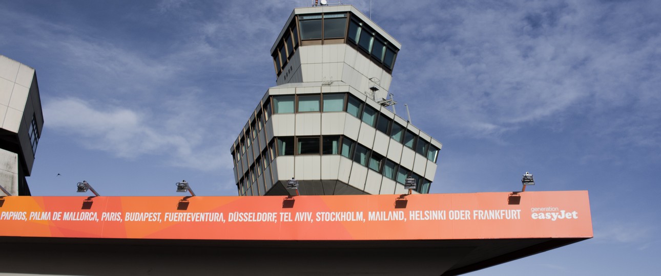 <strong>Berlin-Tegel:</strong> Der längste Flug von der deutschen <a href="https://www.aerotelegraph.com/scoot-flug-berlin-singapur-test-zwoelfeinhalb-stunden-unterwegs-im-billigflieger">Hauptstadt führt mit der Billigairline Scoot nach Singapur</a>. Distanz: 9938 Kilometer. Flugdauer: 12:05 Stunden (planmäßig).