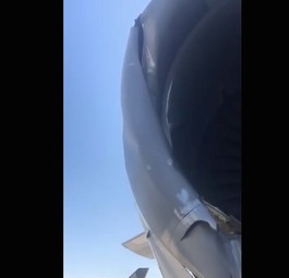 Parkschaden an Boeing 747 von KLM
