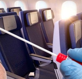 Corona-Test und die Kabine von El Al: Auch an Bord wird nun getestet.